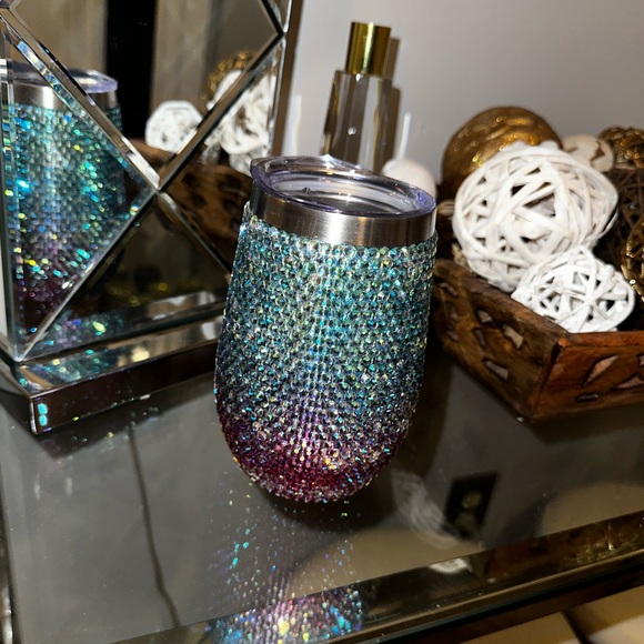 Custom Made Wine Rhinestone Tumbler Cups 🔥 - Picture 6 of 6